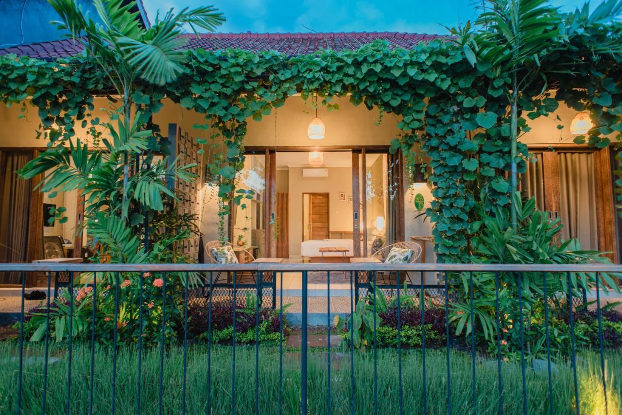 Pangkung Sari Bed And Breakfast Canggu  Exterior photo